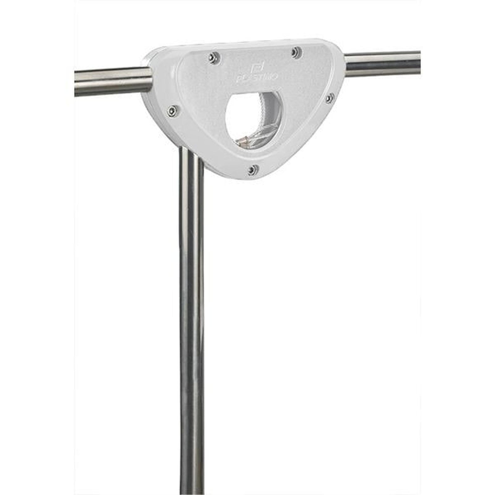 Outboard motor mount for pulpit pipe