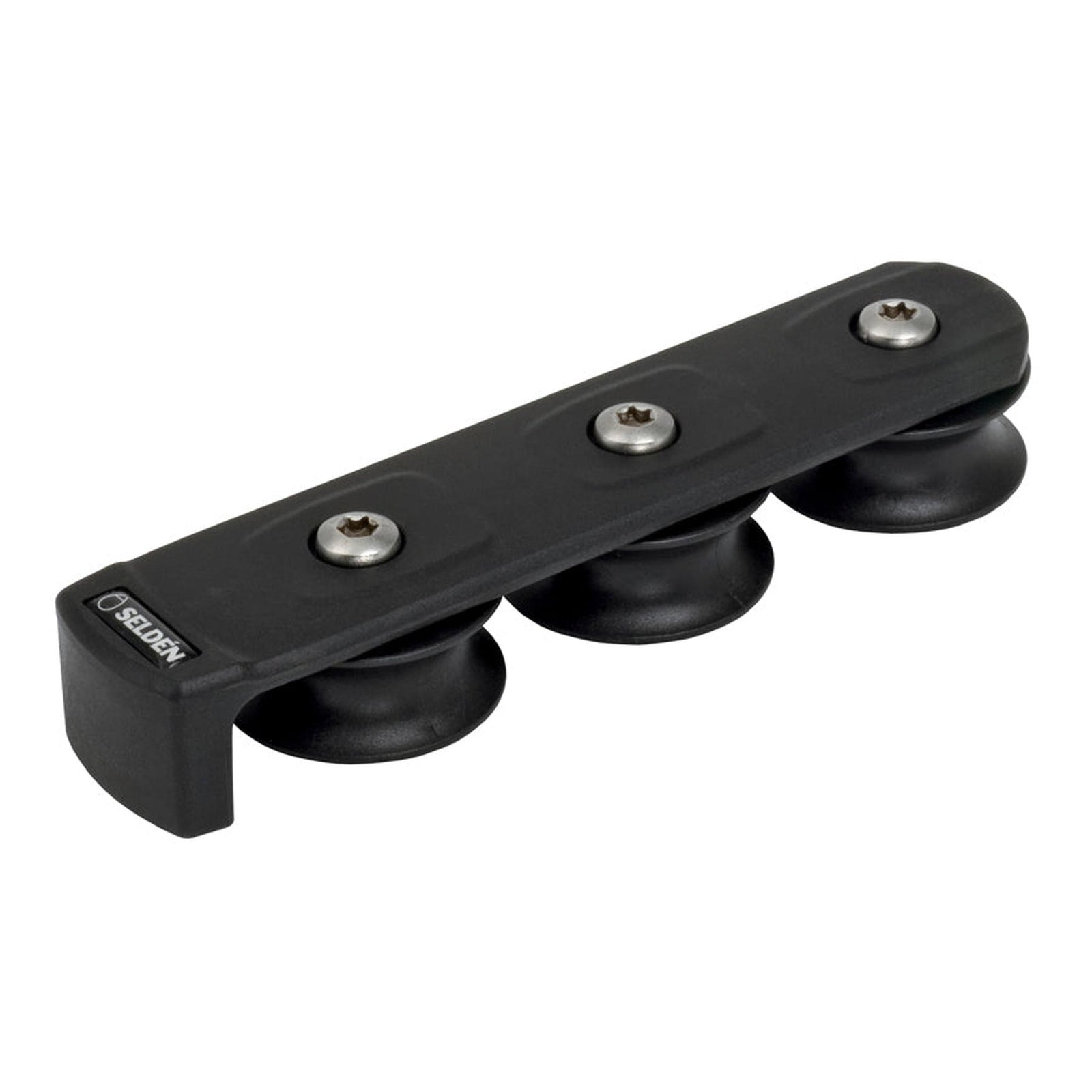 Seldén Series 40 breaking blocks