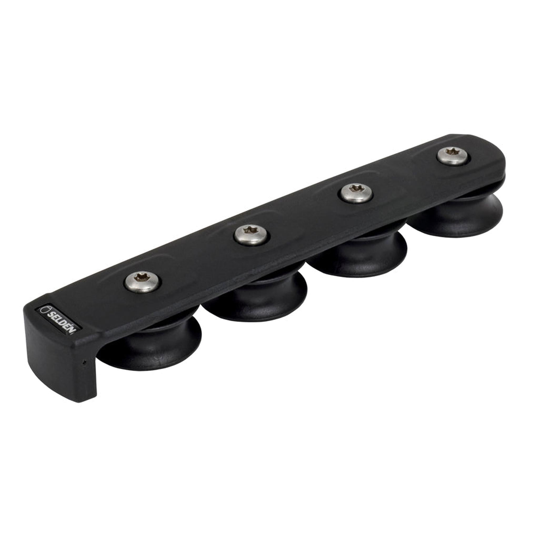 Seldén Series 40 breaking blocks