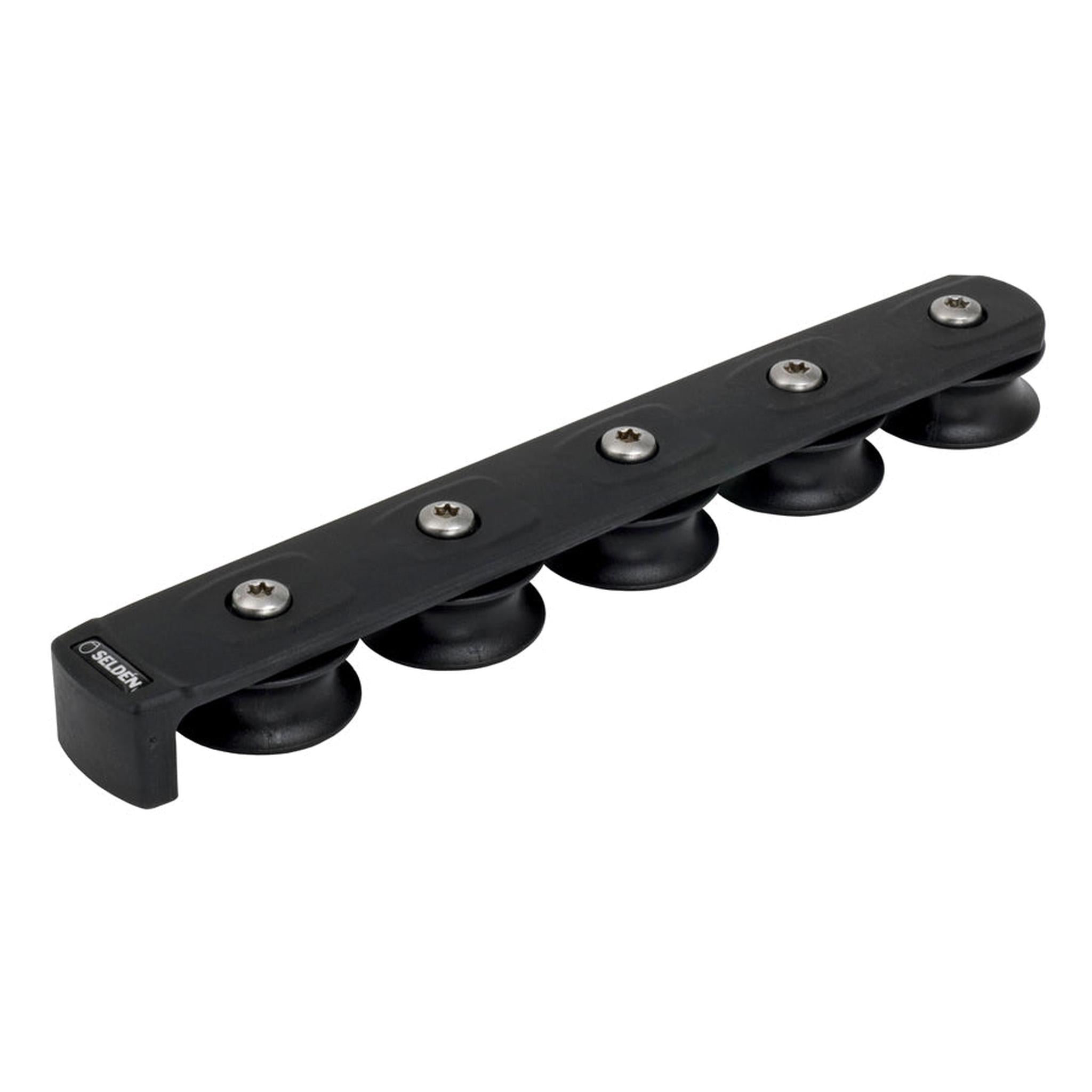 Seldén Series 40 breaking blocks