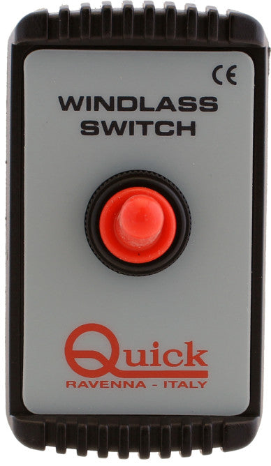 Main circuit breaker with automatic fuse